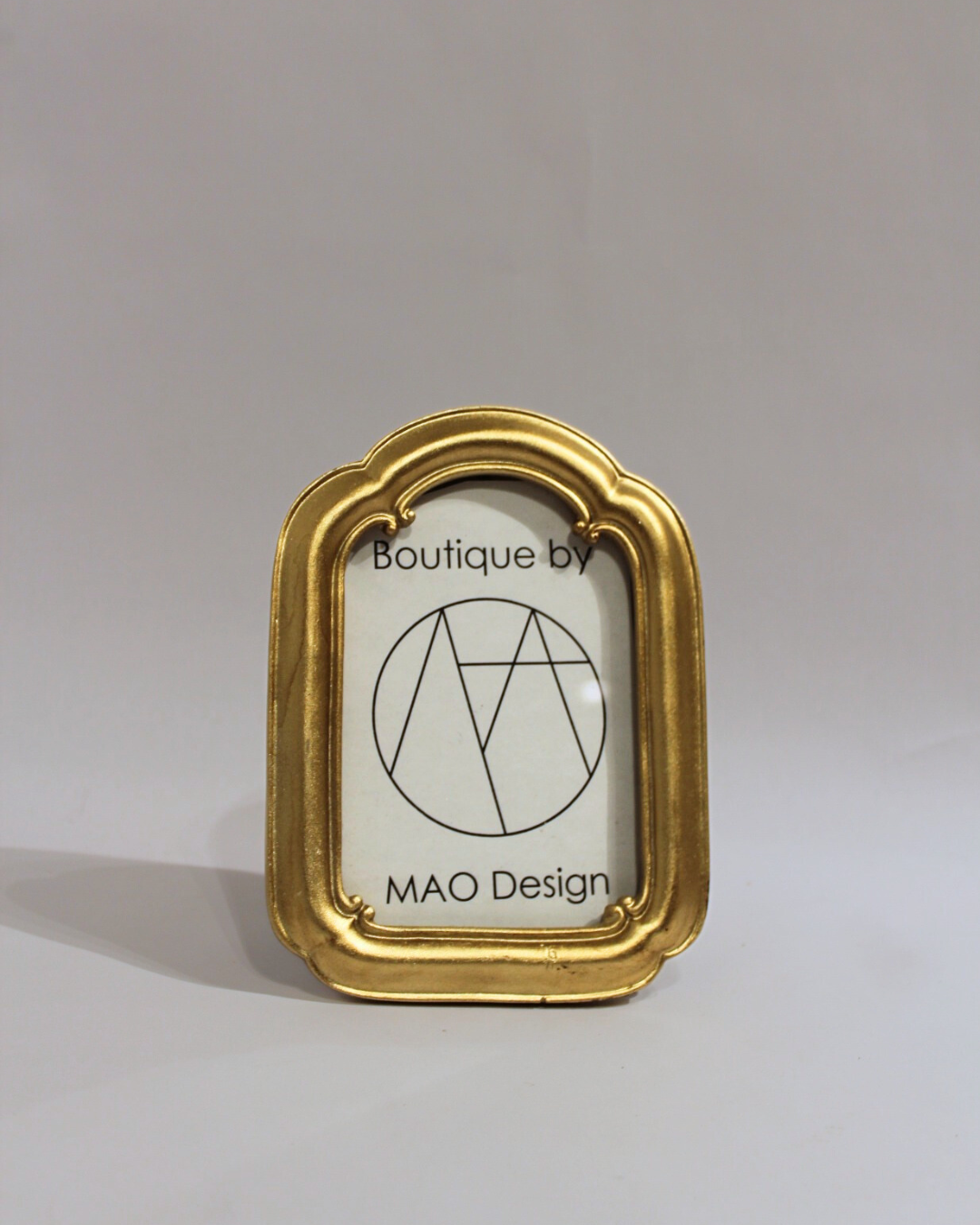 Vintage Inspired Arch Gold Photo Frame - 4" x 6"