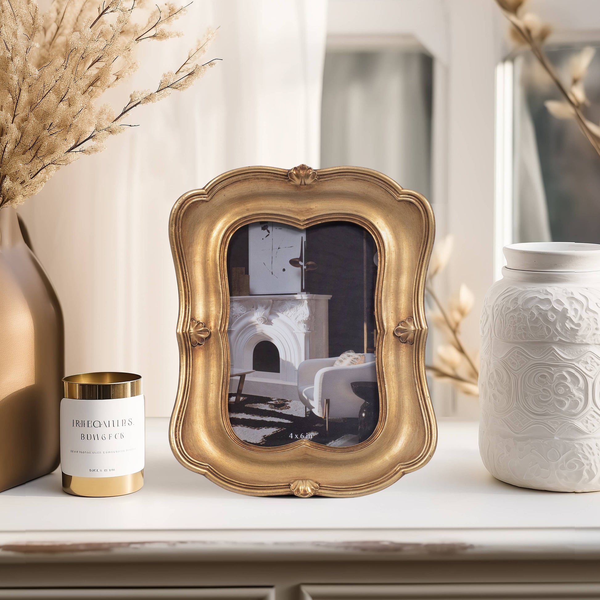 Photo Frame - Gold Resin Decorative Vintage, 4x6 in.