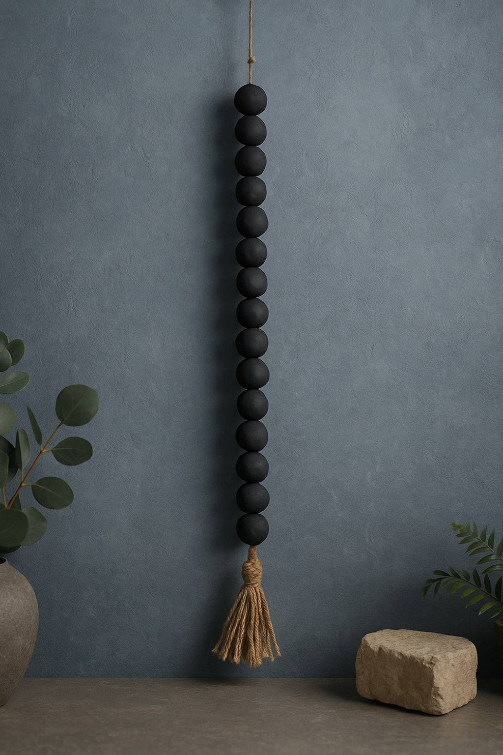 Terracotta Beads w/Tassel Natural Black Dia 1.2”