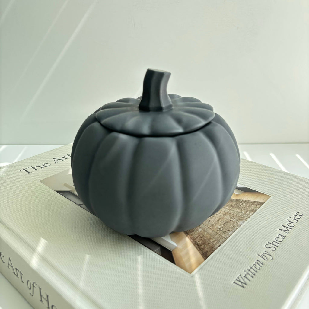Pumpkin Candle Pot - PALO SANTO SANDALWOOD