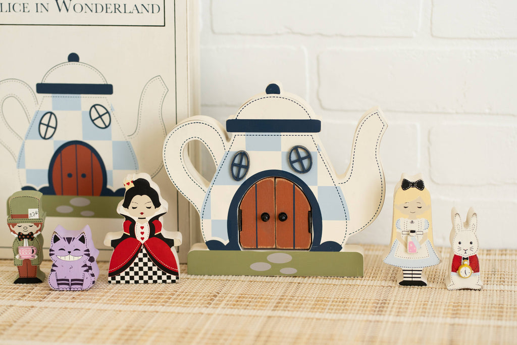 8x12 Woodland Storybook Set of 7 - ALICE WONDERLAND