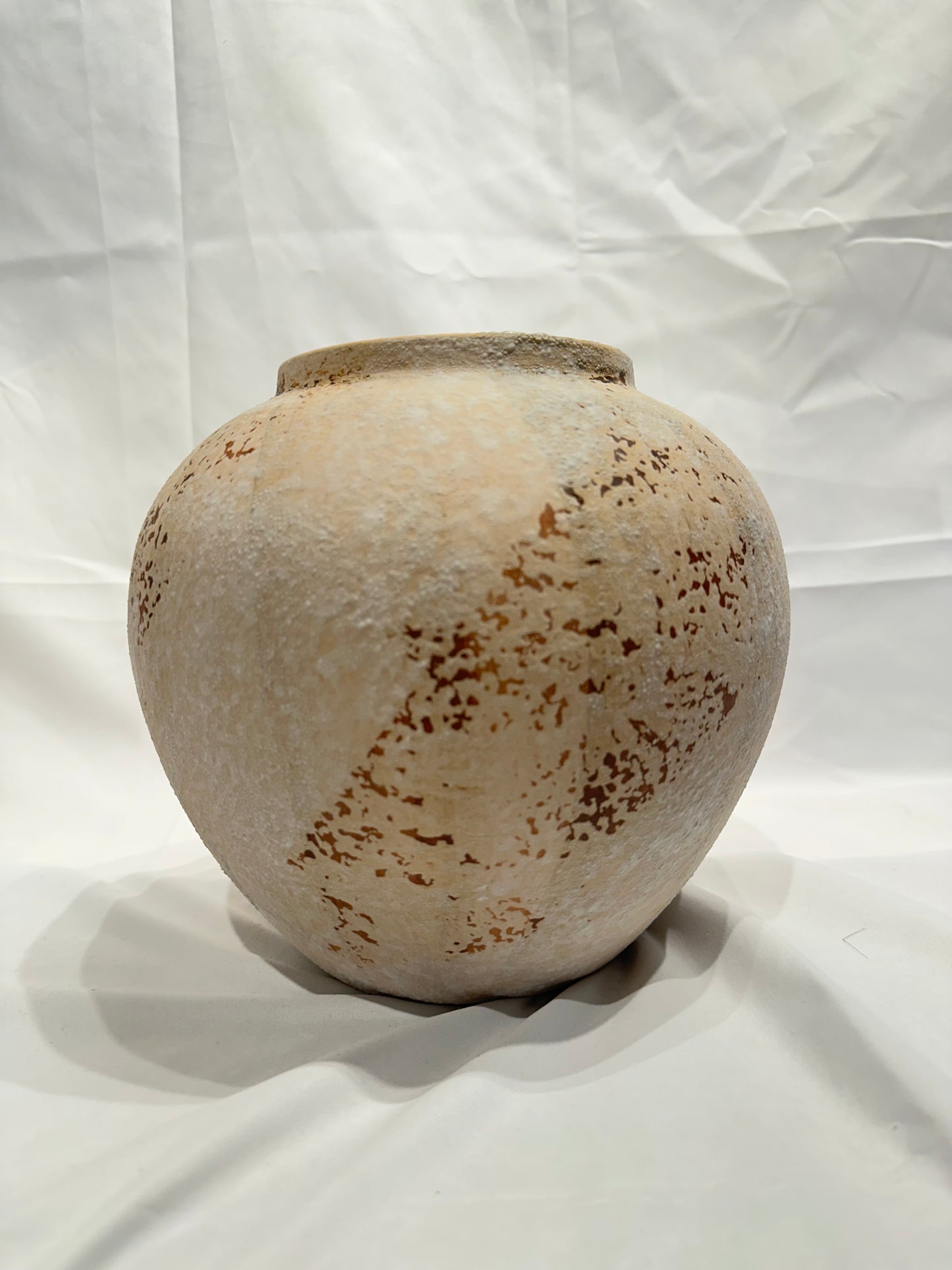 White and tan textured vase