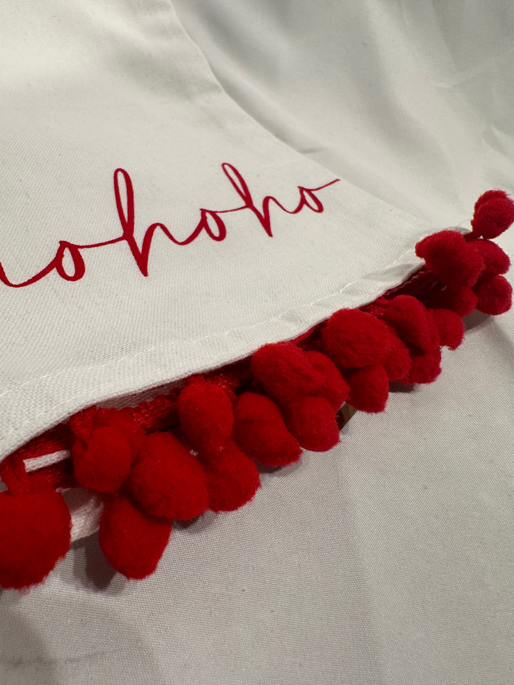 HoHoHo Pom Pom Hand Towel  - White/Red -  20" x 28"