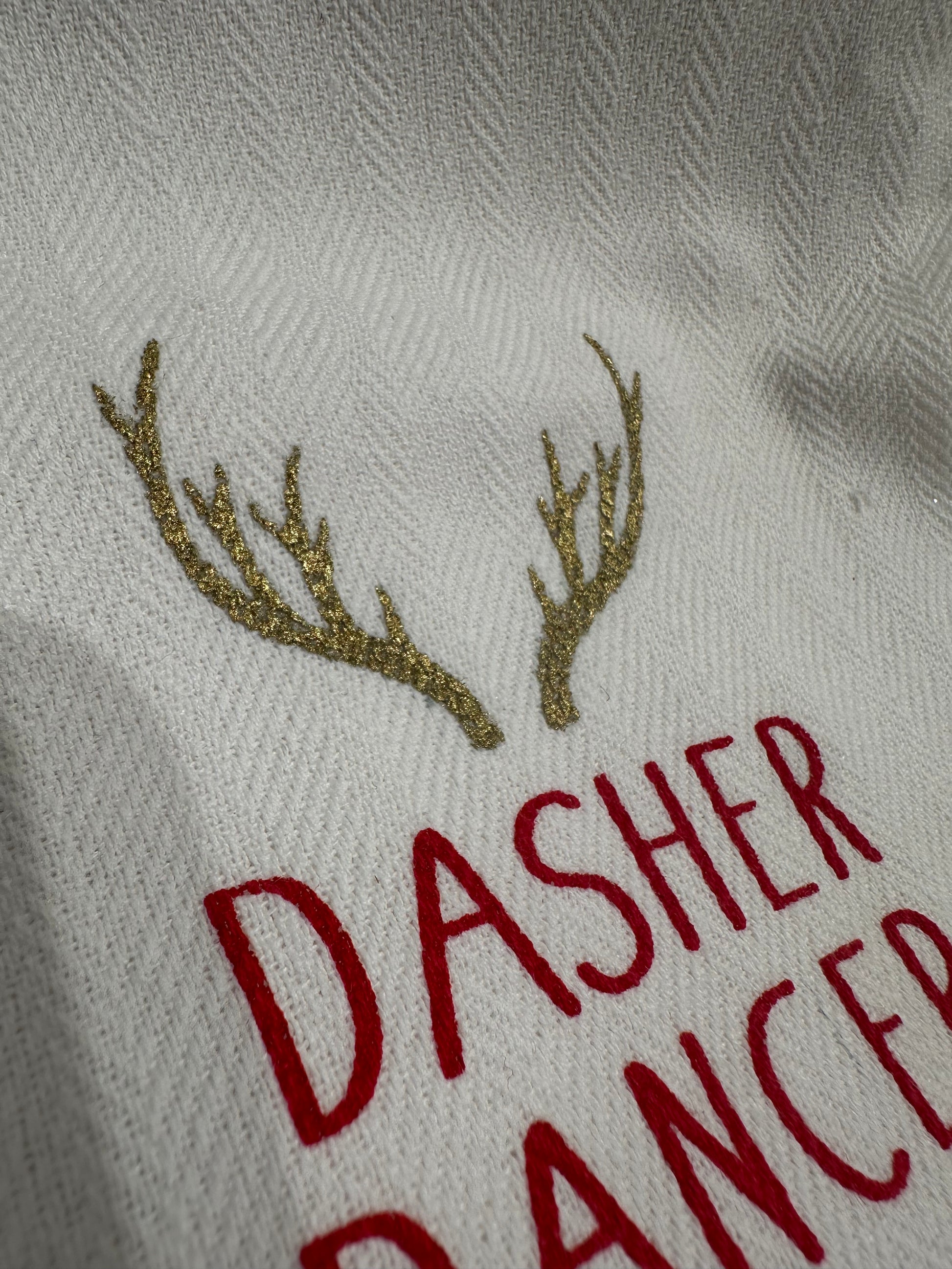 Blitzen Christmas Hand Towel   White/Red/Gold   20x28