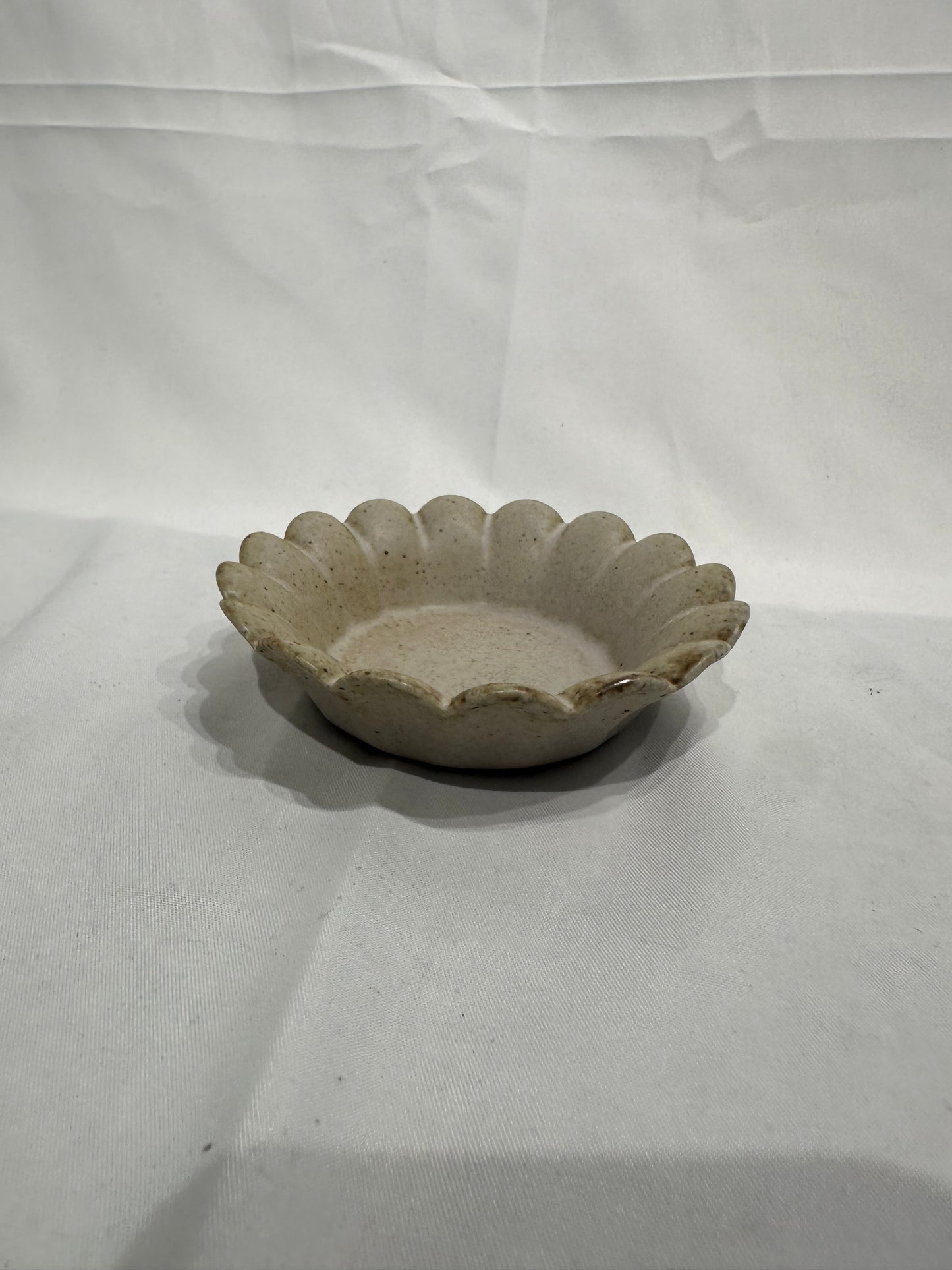 Gohobi Small Stoneware Plate