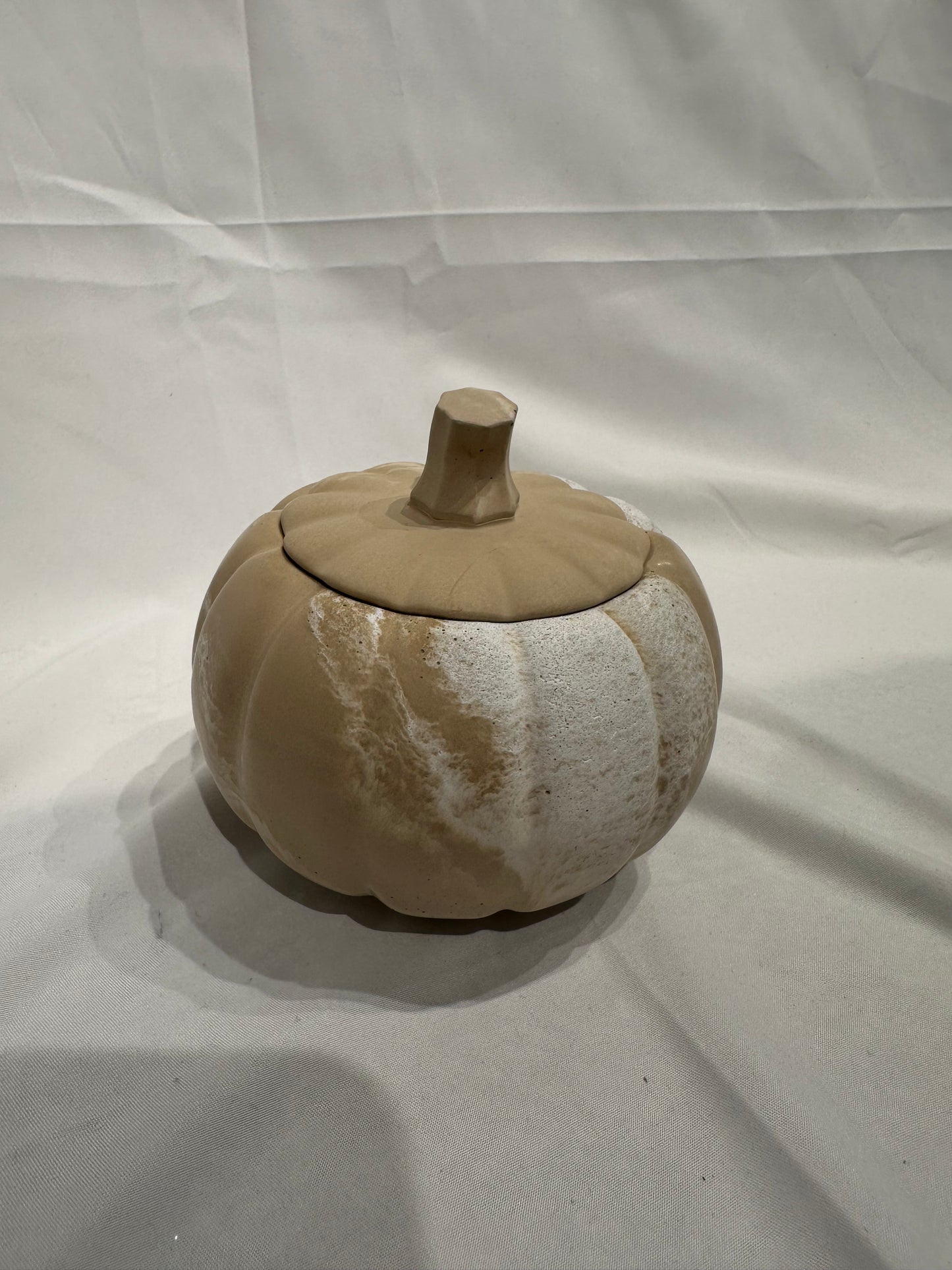 Pumpkin Candle Pot - BEIGE WHITE MARBLE - VELVET VANILLA