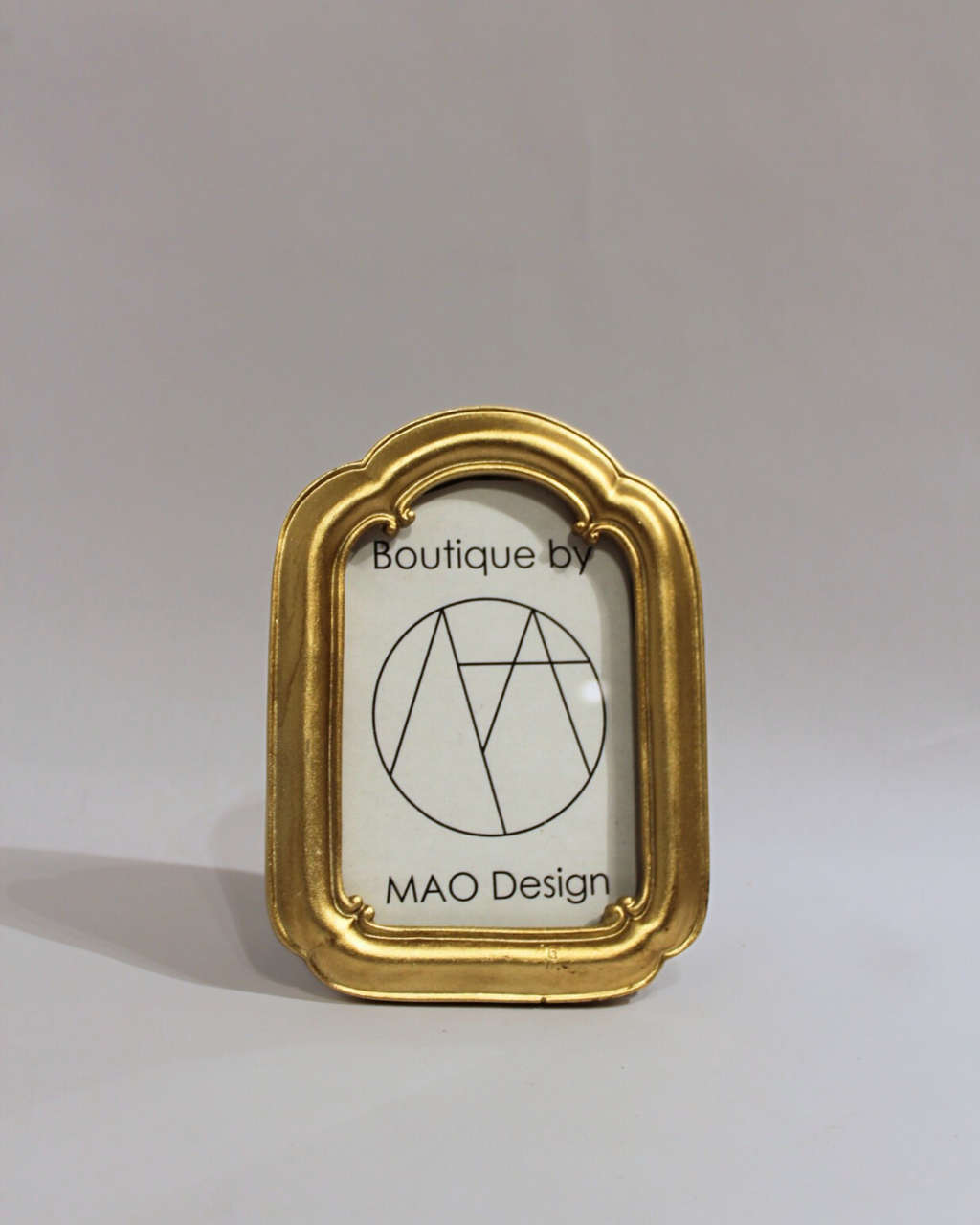 Vintage Inspired Arch Gold Photo Frame - 4" x 6"