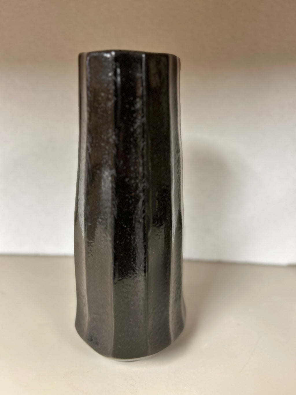 Wide Ribbed Black Vase