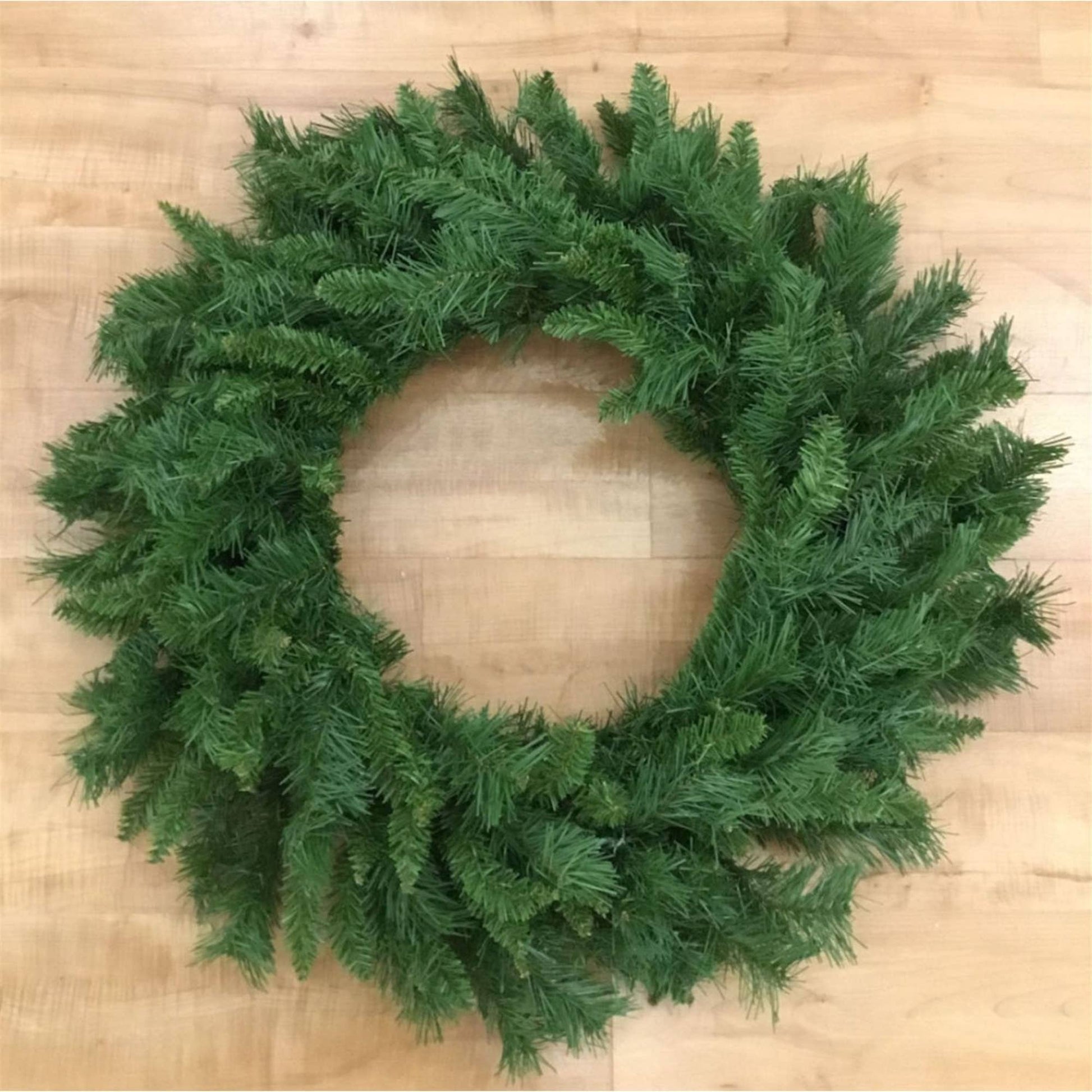 24" Mixed Pine Christmas  Wreath 165T