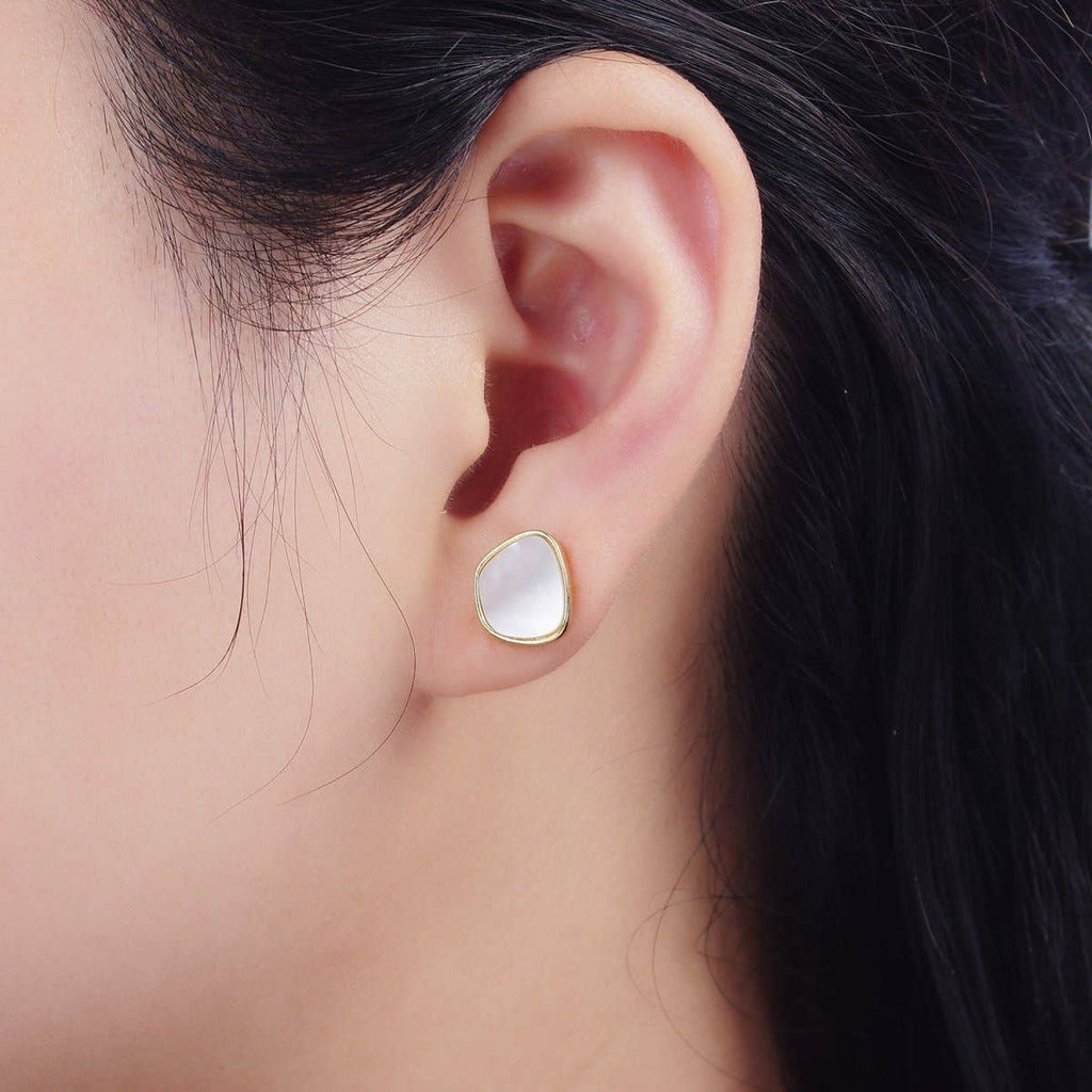 14K Gold Filled Shell Pearl Abstract Bezel Stud Earrings | AE1003