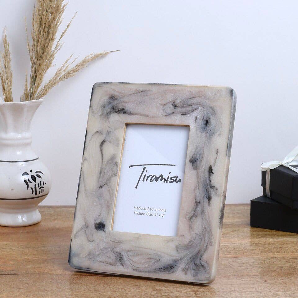 Marble Resin Picture Frame - 4" x 6"